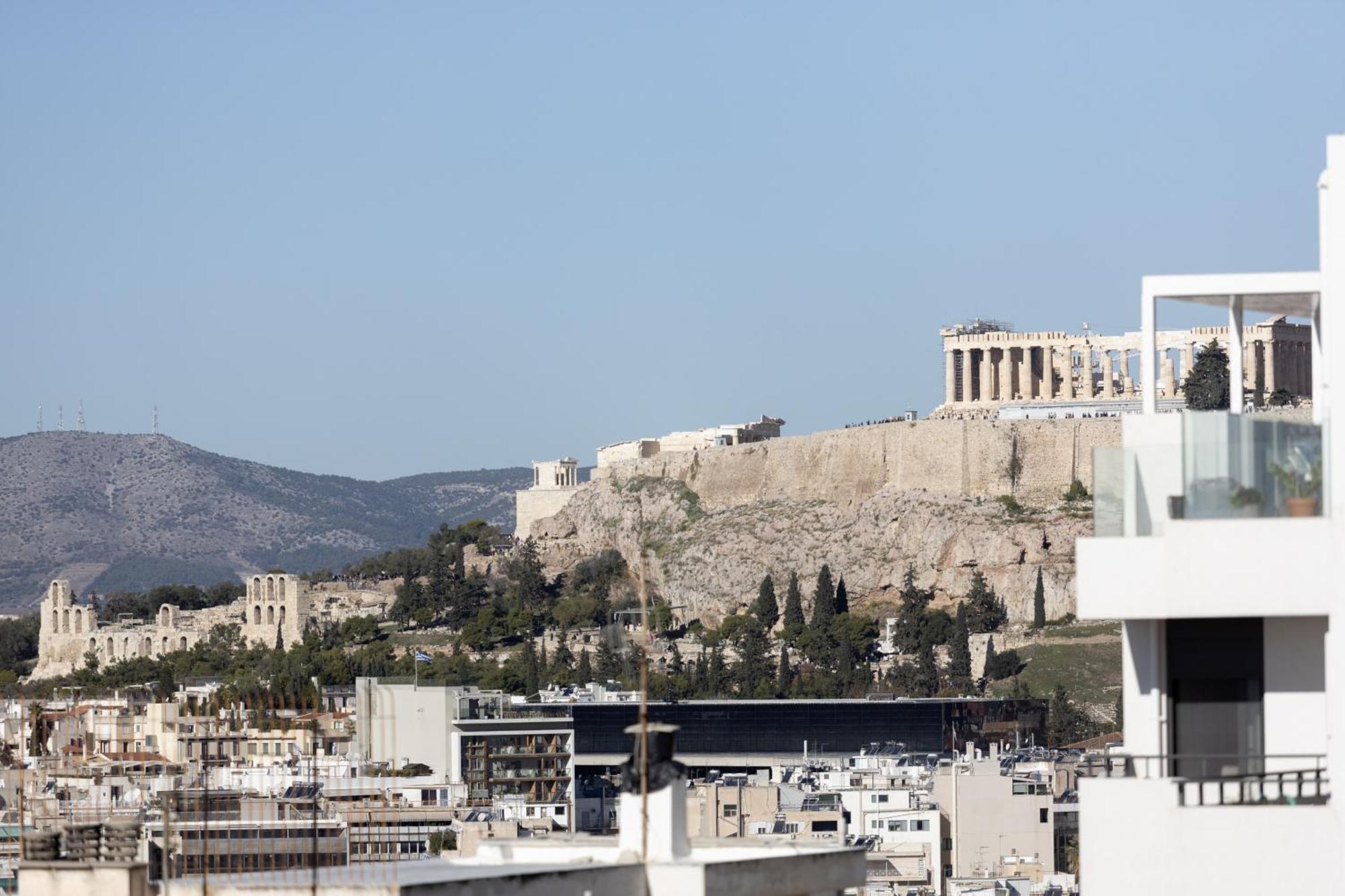 Renovated 3 Bedroom Apt With Acropolis View Αθήνα Εξωτερικό φωτογραφία